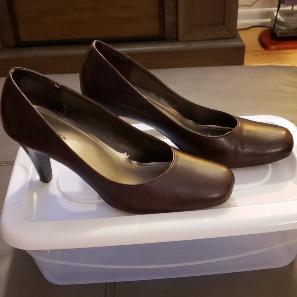 Women's Shoes